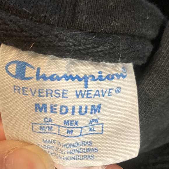 Champion reverse weave black hoodie - Picture 3 of 4